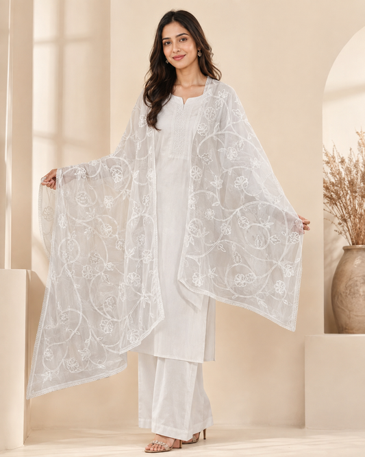 Elegant White Lucknowi Chikankari Floral Embroidered Dupatta
