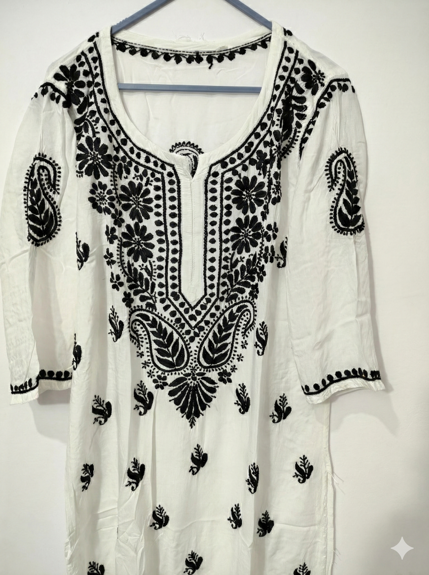 White Modal Chikankari Kurti with Black Embroidery – Handcrafted Lucknowi Kurti | LucknowBestChikankari