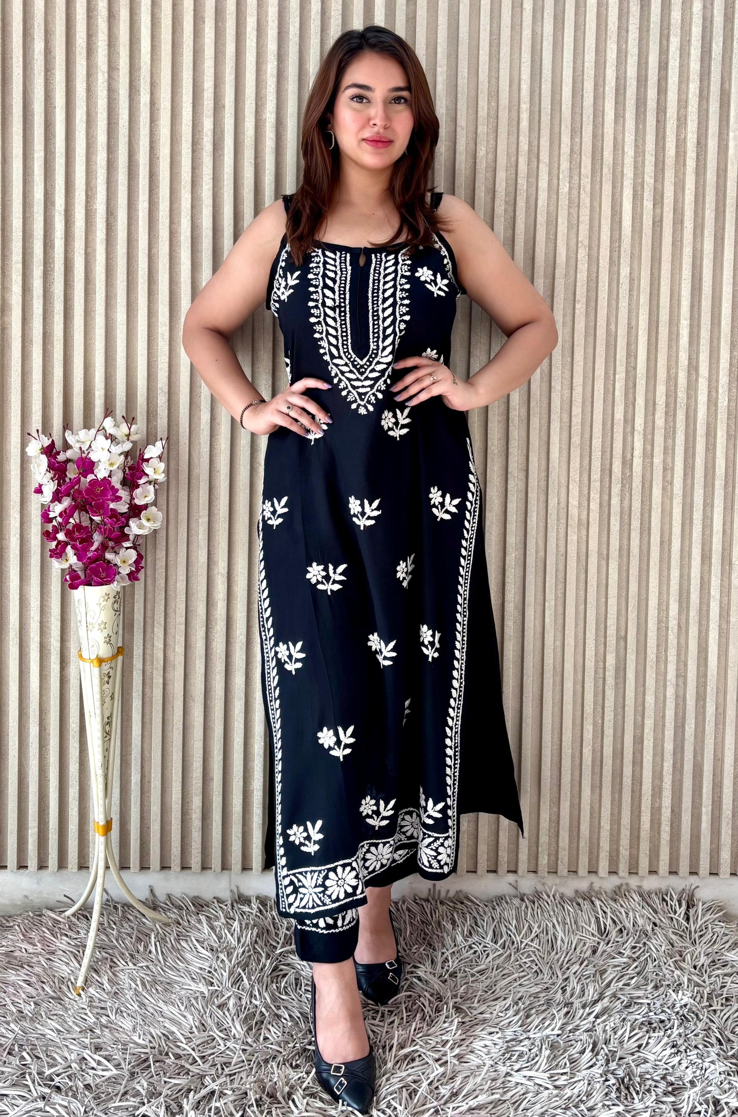 Black Sleeveless Lucknowi Chikankari Kurta Set – Handcrafted Elegance